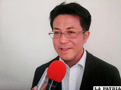 El representante de JICA Ken Kubokura