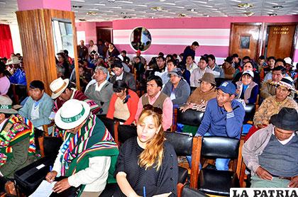 Asistentes al taller sobre rendición de cuentas