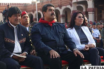 El Presidente Morales junto al mandatario venezolano, Nicolás Maduro /ABI.BO