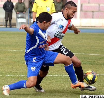 Nacional Potosí venció 1-0 la última vez que jugaron en la Villa Imperial el 09/08/2015 /APG