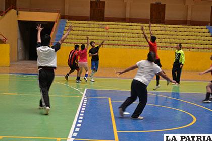 El handball desde este jueves iniciará su campeonato internacional
