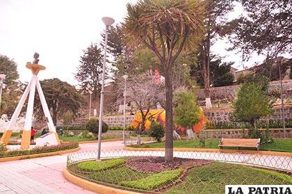 Áreas verdes que embellecen esta zona