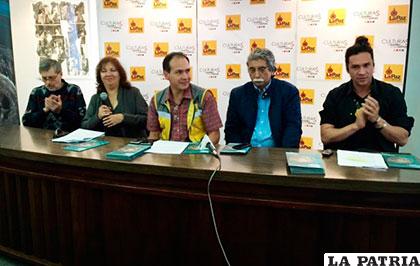 Presentación de Bienal Arte Siart