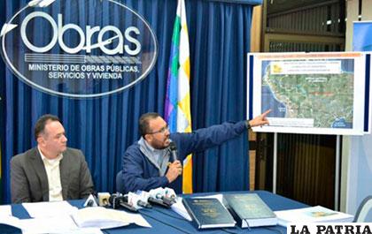 Milton Claros, ministro de Obras Públicas, junto a René Orellana, ministro de Planificación /ANF