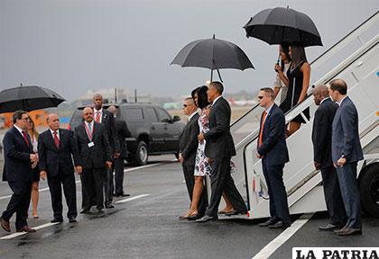 Barack Obama, junto a su familia, pisaron suelo cubano /24horas.cl
