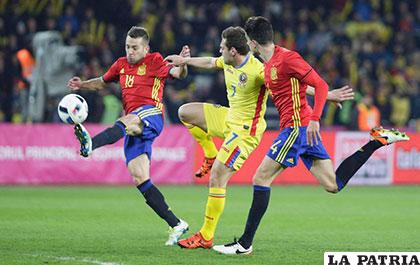 La acción del partido que disputaron Rumania y España en ciudad de Cluj