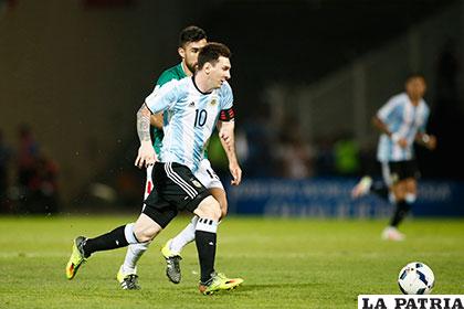 La acción del partido en el cual Bolivia cayó ante Argentina (2-0)