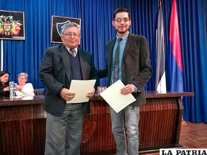 Estudiantes recibieron con agrado los certificados de conclusión de estudios