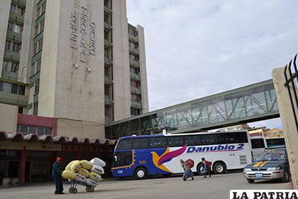 Los trabajadores de la Terminal de Buses dicen no querer buscar enfrentamiento entre orureños
