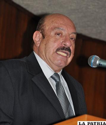 Marcelo Miralles siempre de carácter fuerte