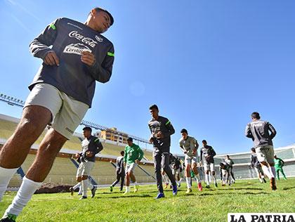 La labor física antes de comenzar el trabajo futbolístico /APG
