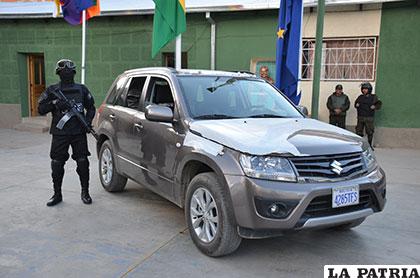 Uno de los vehículos secuestrados en Vila Vila