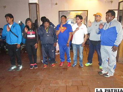 Durante la posesión del directorio de la Liga Provincial de Básquetbol de Oruro      