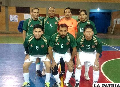 Integrantes del plantel de Banco Mercantil