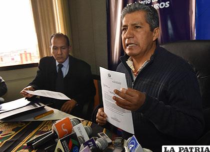 Novillo afirma que existen más observaciones al proceso de contratación que hizo YPFB con Drillmec /APG