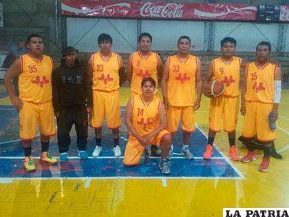Lobos Grises con el triunfo ante Insam mantiene la chance
