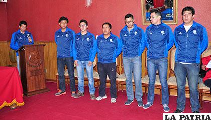 Los jugadores de CAN que fueron presentados ante la opinión pública de Oruro
