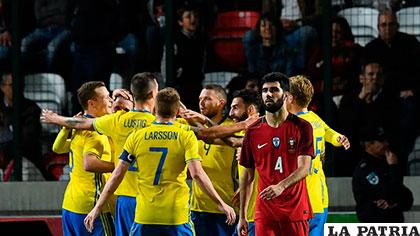 Suecia aprovechó la ausencia de Cristiano Ronaldo para vencer de visita a Portugal (2-3)