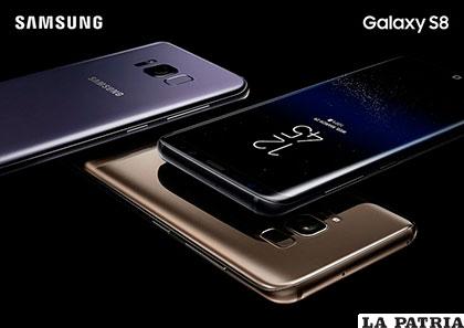 Nuevo Galaxy S8 descubriendo nuevas dimensiones /SAMSUNG