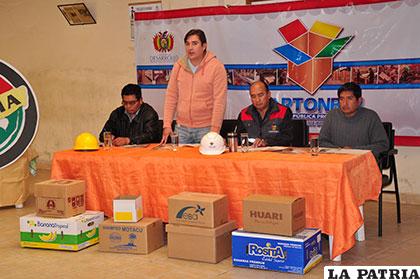 Autoridades de Cartonbol muestran resultados de la las operaciones en el 2016