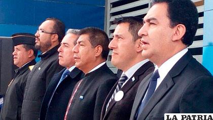 Ministros inician mes del mar en El Alto /Erbol