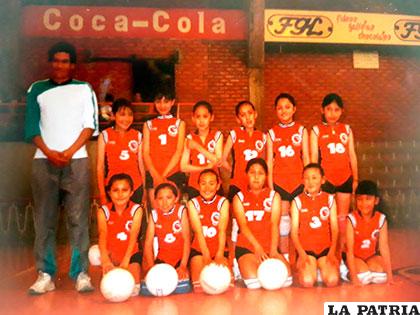 Se inició a sus 12 años en el club Economía