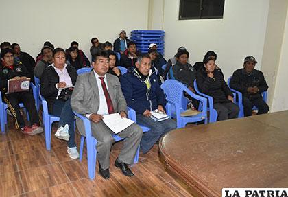 Delegados de la Asociación Municipal de Futbol de Salón Oruro