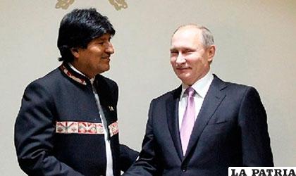 Evo Morales y Vladímir Putin /Internet