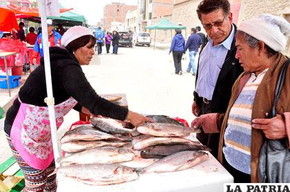 En Semana Santa comerciantes de otros departamentos venden pescados y mariscos /Archivo