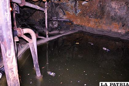 Bombeo de aguas ácidas que se realiza en la mina San José