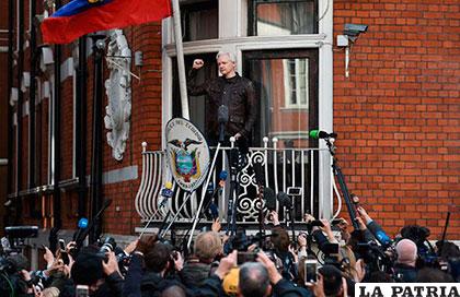 El Gobierno de Ecuador considera que el fundador de WikiLeaks ha violado un acuerdo de diciembre de 2017 /Cadena SER