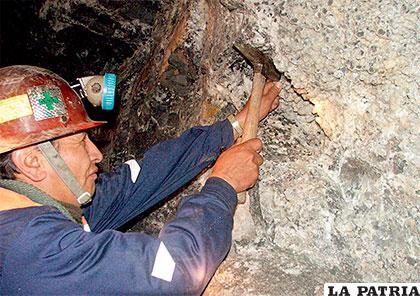 Se realiza un trabajo planificado en interior mina Huanuni /Archivo