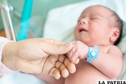 Descuido de gestantes daña la salud de sus bebés / webconsultas.com
