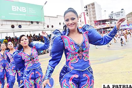 El carnaval de Oruro brilló nuevamente / LA PATRIA