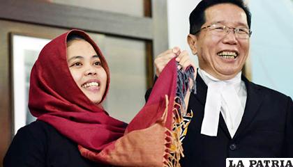 La indonesia Siti Aisyah atiende a los medios tras ser puesta en libertad / REUTERS