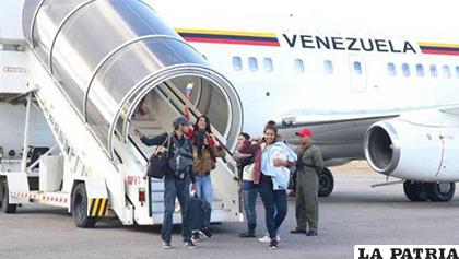 170 venezolanos regresan desde Ecuador a su país en el marco del plan 
