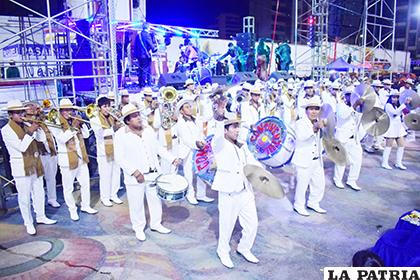 La Banda Continental también se sumó al agasajo de LA PATRIA 