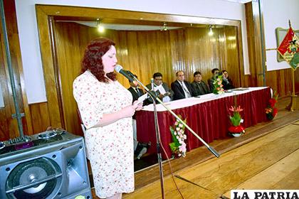 Ximena Miralles, directora de LA PATRIA tuvo un discurso alusivo al aniversario