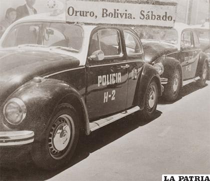 Los motorizados de la Policía en el siglo pasado /Archivo LA PATRIA