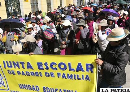 Asistencia a marchas debe ser voluntaria
/ LA PATRIA/ARCHIVO