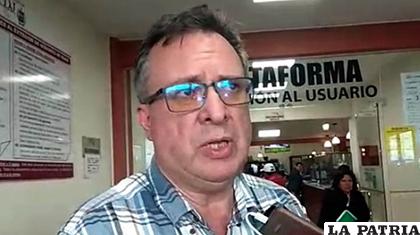El abogado Carlos Alarcón / captura de video