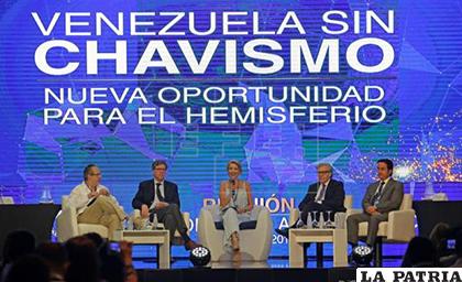 La cita semestral de la SIP comenzó ayer en Cartagena (Colombia) y concluirá el domingo / EFE