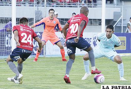 El lance entre Bolívar y Wilstermann es uno de los más atractivos de la fecha /APG
