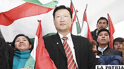 Chi Hyun Chung anunció acciones legales ante el TSE /INTERNET