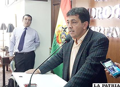 El ministro de Hidrocarburos, Víctor Hugo Zamora /ABI
