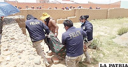 El cuerpo de la víctima /Policía Boliviana
