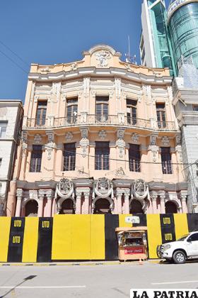 El exgobernador Vásquez tenía la firme intención de transferir este edificio a la UTO /LA PATRIA /ARCHIVO