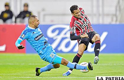 Binacional dio cuenta de Sao Paulo en Juliaca por 2 a 1 
/unanimodeportes.com