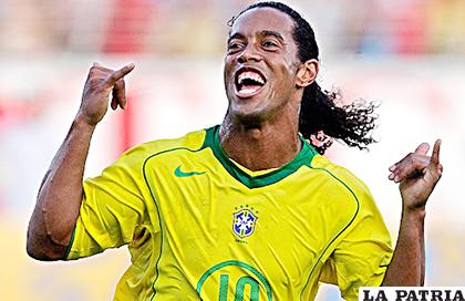 Fue campeón con la selección brasileña de fútbol
