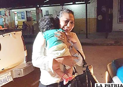 Momento en el que la madre tuvo a su bebé en brazos / ahoradigital.com